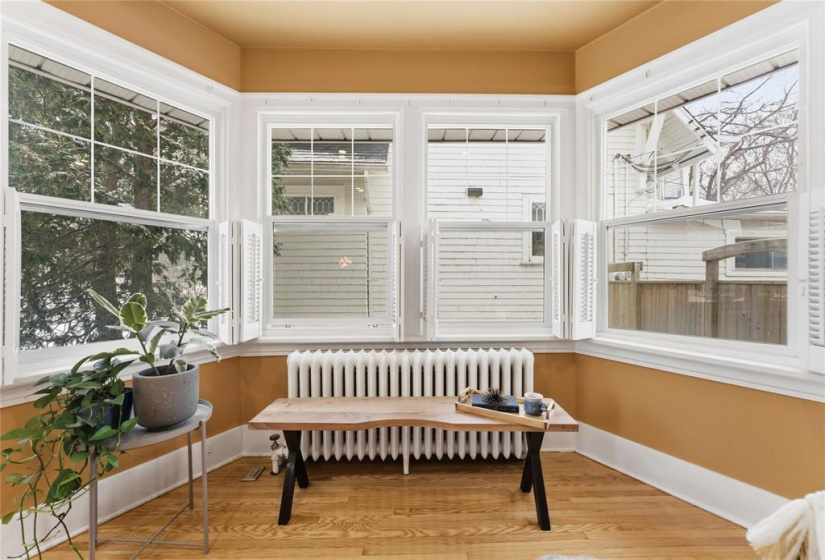 171 Montrose, 3 Bedrooms Bedrooms, 12 Rooms Rooms,2 BathroomsBathrooms,Residential,For Sale,Montrose