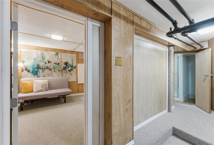 171 Montrose, 3 Bedrooms Bedrooms, 12 Rooms Rooms,2 BathroomsBathrooms,Residential,For Sale,Montrose