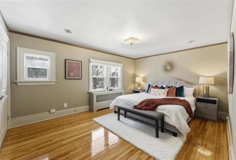 171 Montrose, 3 Bedrooms Bedrooms, 12 Rooms Rooms,2 BathroomsBathrooms,Residential,For Sale,Montrose