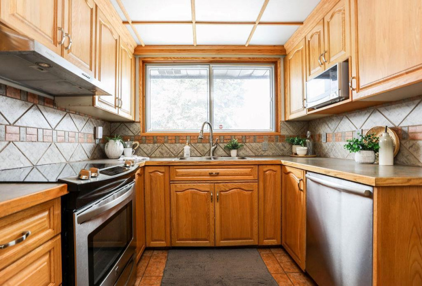 7 Blackberry, 3 Bedrooms Bedrooms, 12 Rooms Rooms,2 BathroomsBathrooms,Residential,For Sale,Blackberry