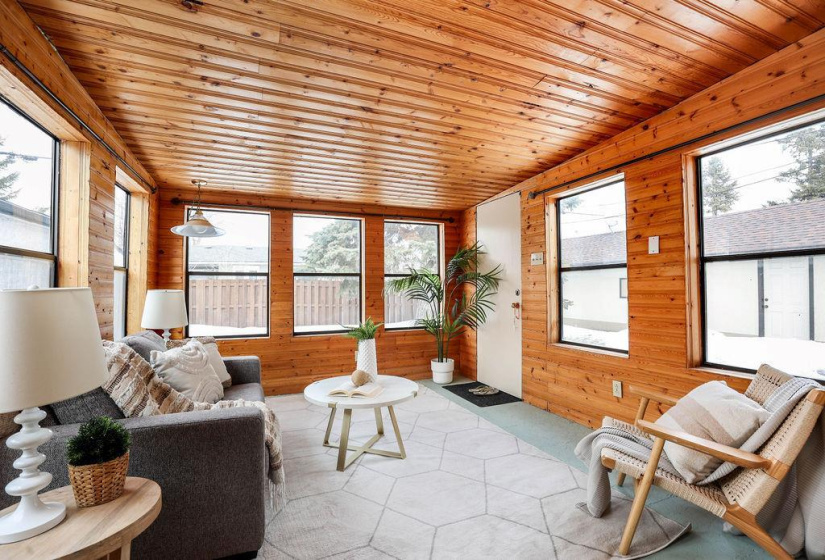 7 Blackberry, 3 Bedrooms Bedrooms, 12 Rooms Rooms,2 BathroomsBathrooms,Residential,For Sale,Blackberry