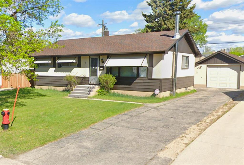 7 Blackberry, 3 Bedrooms Bedrooms, 12 Rooms Rooms,2 BathroomsBathrooms,Residential,For Sale,Blackberry