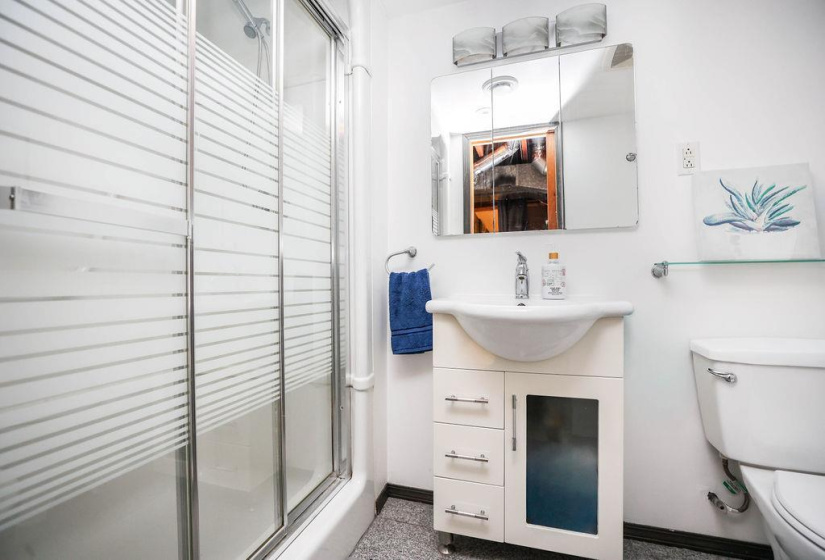 7 Blackberry, 3 Bedrooms Bedrooms, 12 Rooms Rooms,2 BathroomsBathrooms,Residential,For Sale,Blackberry