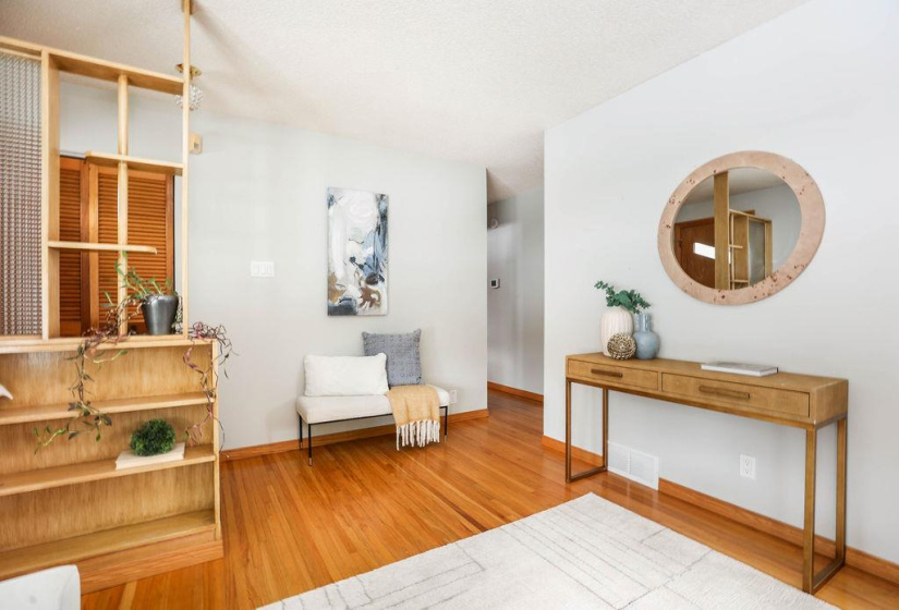 7 Blackberry, 3 Bedrooms Bedrooms, 12 Rooms Rooms,2 BathroomsBathrooms,Residential,For Sale,Blackberry