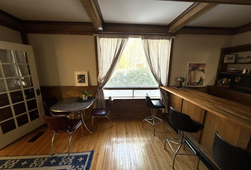 662 Gertrude, 4 Bedrooms Bedrooms, 16 Rooms Rooms,3 BathroomsBathrooms,Residential,For Sale,Gertrude