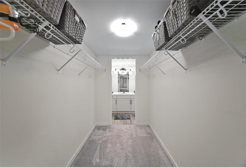 545 Dale, 2 Bedrooms Bedrooms, 9 Rooms Rooms,2 BathroomsBathrooms,Condominium,For Sale,Dale