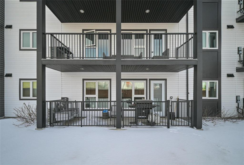 545 Dale, 2 Bedrooms Bedrooms, 9 Rooms Rooms,2 BathroomsBathrooms,Condominium,For Sale,Dale