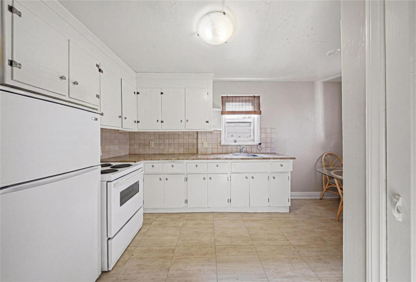 435 Church, 3 Bedrooms Bedrooms, 12 Rooms Rooms,3 BathroomsBathrooms,Residential,For Sale,Church