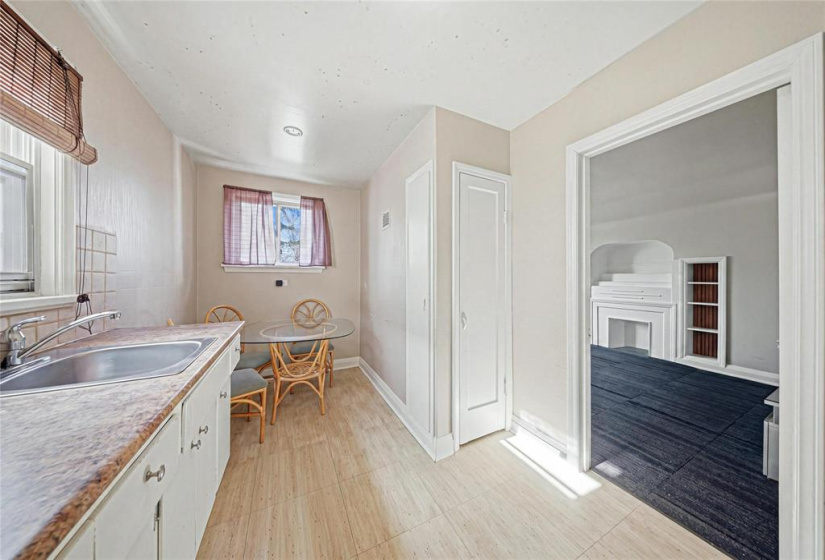 435 Church, 3 Bedrooms Bedrooms, 12 Rooms Rooms,3 BathroomsBathrooms,Residential,For Sale,Church