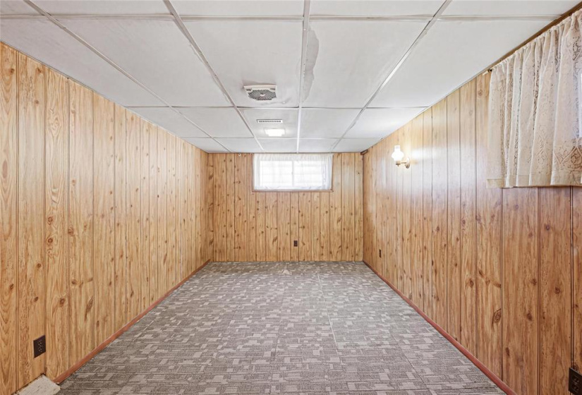 435 Church, 3 Bedrooms Bedrooms, 12 Rooms Rooms,3 BathroomsBathrooms,Residential,For Sale,Church