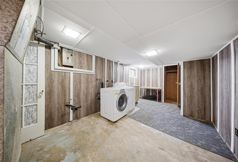 435 Church, 3 Bedrooms Bedrooms, 12 Rooms Rooms,3 BathroomsBathrooms,Residential,For Sale,Church