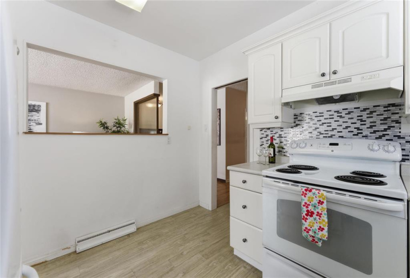 70 Parkville, 4 Bedrooms Bedrooms, 10 Rooms Rooms,2 BathroomsBathrooms,Residential,For Sale,Parkville