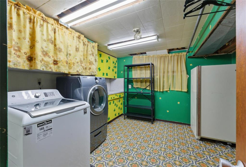 70 Parkville, 4 Bedrooms Bedrooms, 10 Rooms Rooms,2 BathroomsBathrooms,Residential,For Sale,Parkville