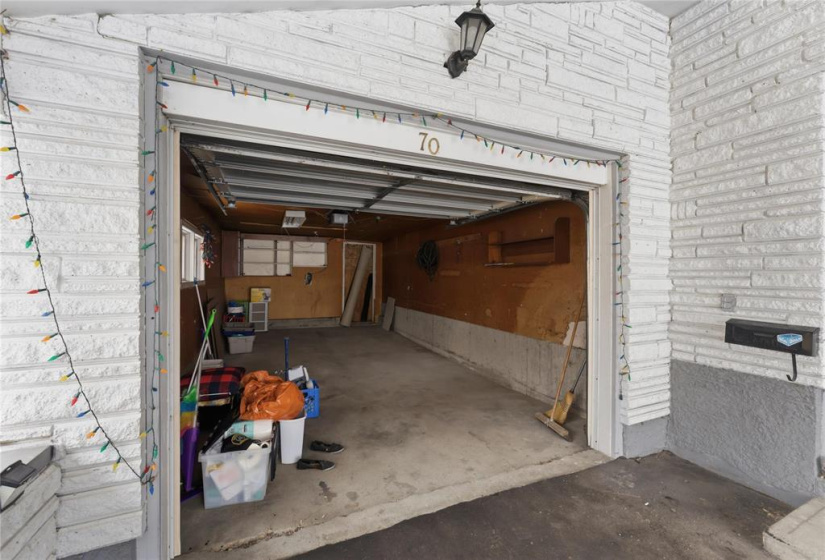 70 Parkville, 4 Bedrooms Bedrooms, 10 Rooms Rooms,2 BathroomsBathrooms,Residential,For Sale,Parkville