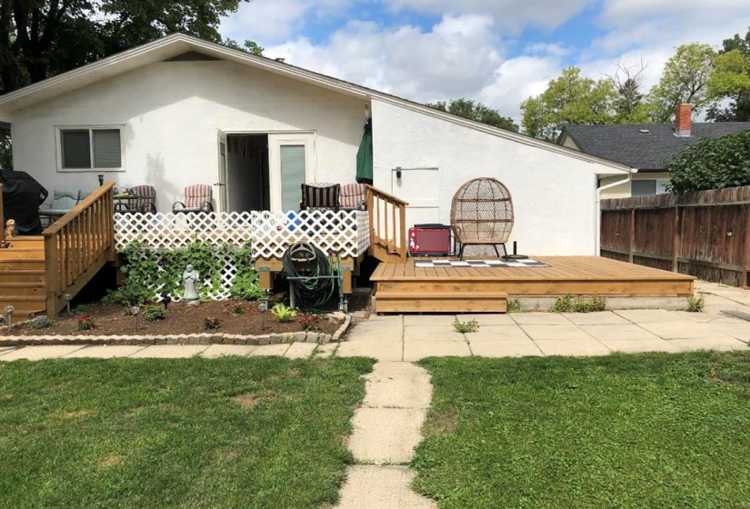 70 Parkville, 4 Bedrooms Bedrooms, 10 Rooms Rooms,2 BathroomsBathrooms,Residential,For Sale,Parkville