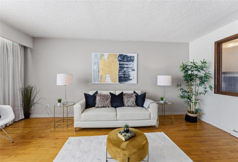 70 Parkville, 4 Bedrooms Bedrooms, 10 Rooms Rooms,2 BathroomsBathrooms,Residential,For Sale,Parkville