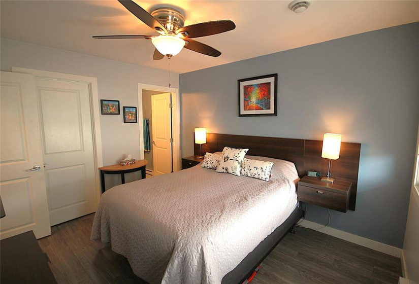 477 Meadowlark, 2 Bedrooms Bedrooms, 7 Rooms Rooms,2 BathroomsBathrooms,Condominium,For Sale,Meadowlark