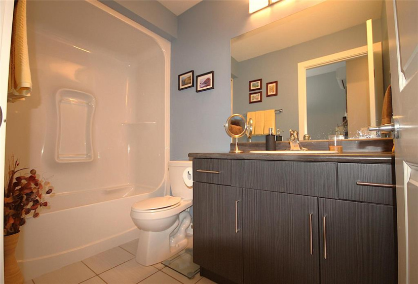 477 Meadowlark, 2 Bedrooms Bedrooms, 7 Rooms Rooms,2 BathroomsBathrooms,Condominium,For Sale,Meadowlark