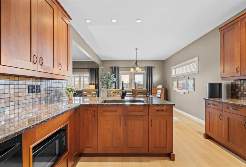 91 Northport, 4 Bedrooms Bedrooms, 16 Rooms Rooms,3 BathroomsBathrooms,Residential,For Sale,Northport