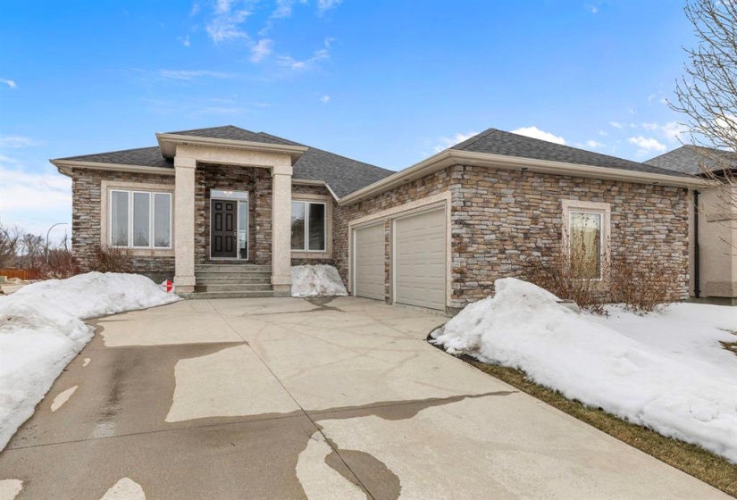 Welcome to Beautiful   91 Northport Bay