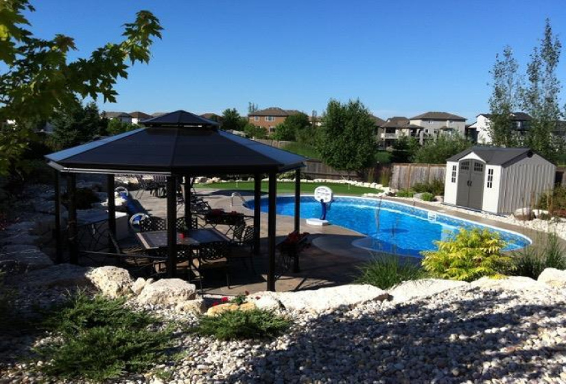 91 Northport, 4 Bedrooms Bedrooms, 16 Rooms Rooms,3 BathroomsBathrooms,Residential,For Sale,Northport