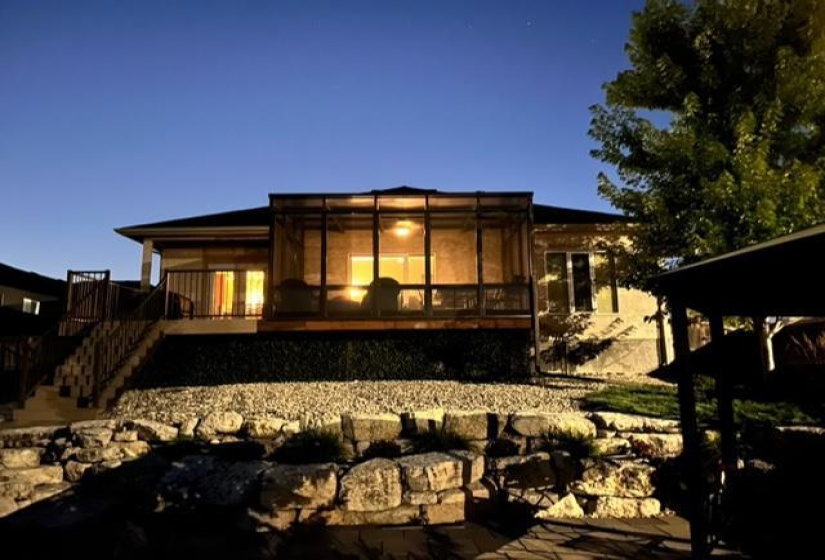 91 Northport, 4 Bedrooms Bedrooms, 16 Rooms Rooms,3 BathroomsBathrooms,Residential,For Sale,Northport