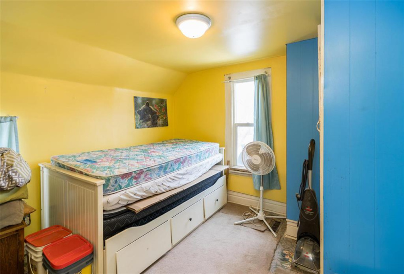 749 Warsaw, 2 Bedrooms Bedrooms, 7 Rooms Rooms,1 BathroomBathrooms,Residential,For Sale,Warsaw