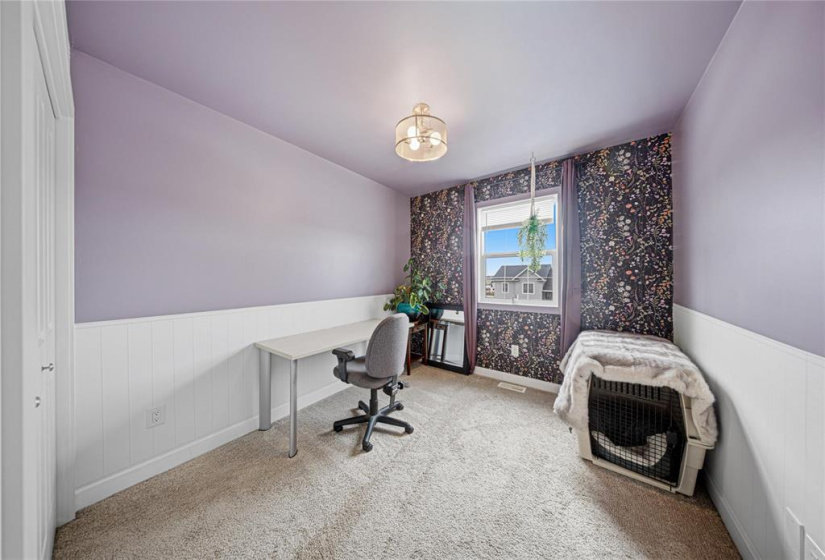 48 CRESCENTWOOD, 3 Bedrooms Bedrooms, 8 Rooms Rooms,1 BathroomBathrooms,Residential,For Sale,CRESCENTWOOD