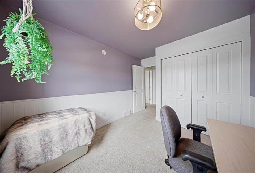 48 CRESCENTWOOD, 3 Bedrooms Bedrooms, 8 Rooms Rooms,1 BathroomBathrooms,Residential,For Sale,CRESCENTWOOD