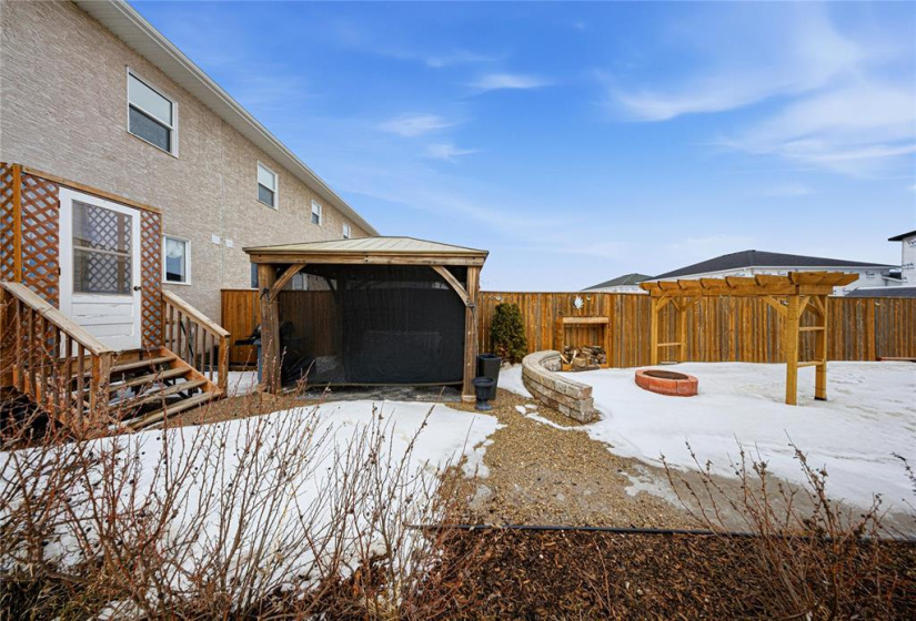 48 CRESCENTWOOD, 3 Bedrooms Bedrooms, 8 Rooms Rooms,1 BathroomBathrooms,Residential,For Sale,CRESCENTWOOD