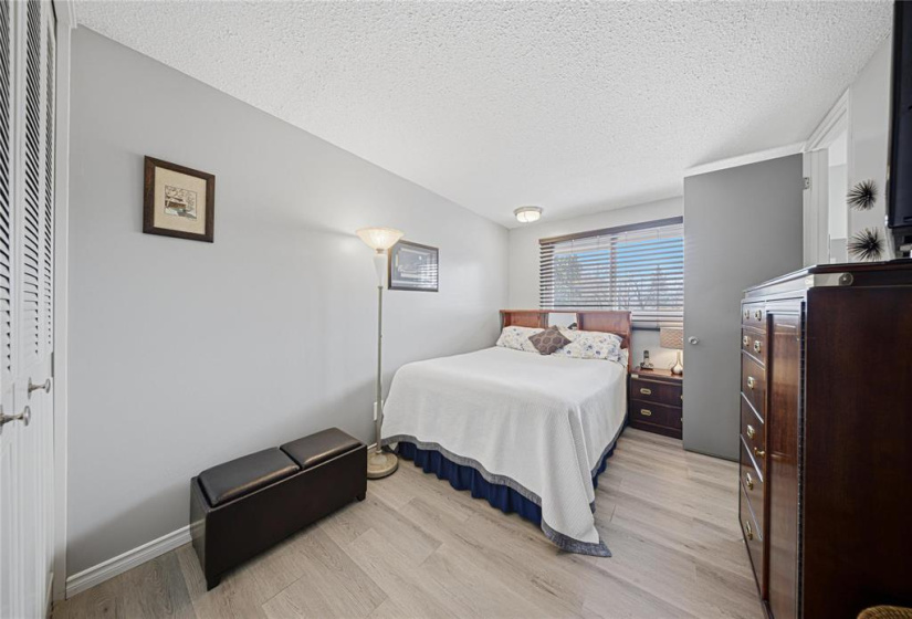 6450 Rannock, 3 Bedrooms Bedrooms, 14 Rooms Rooms,1 BathroomBathrooms,Residential,For Sale,Rannock