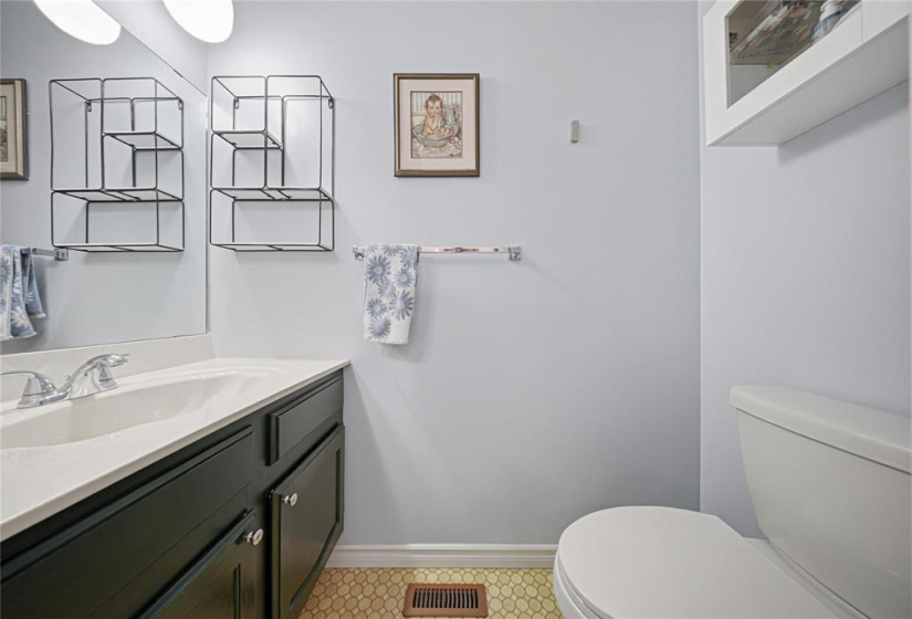 6450 Rannock, 3 Bedrooms Bedrooms, 14 Rooms Rooms,1 BathroomBathrooms,Residential,For Sale,Rannock