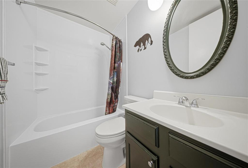 6450 Rannock, 3 Bedrooms Bedrooms, 14 Rooms Rooms,1 BathroomBathrooms,Residential,For Sale,Rannock