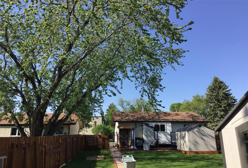 6450 Rannock, 3 Bedrooms Bedrooms, 14 Rooms Rooms,1 BathroomBathrooms,Residential,For Sale,Rannock