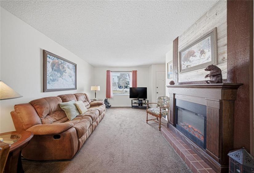 6450 Rannock, 3 Bedrooms Bedrooms, 14 Rooms Rooms,1 BathroomBathrooms,Residential,For Sale,Rannock