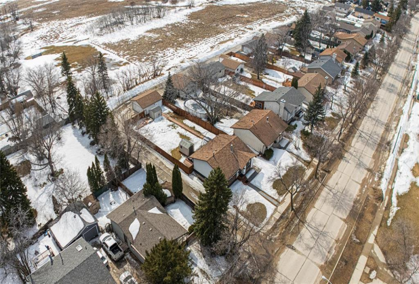 6450 Rannock, 3 Bedrooms Bedrooms, 14 Rooms Rooms,1 BathroomBathrooms,Residential,For Sale,Rannock