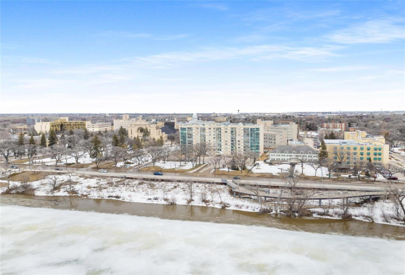 500 Tache, 2 Bedrooms Bedrooms, 8 Rooms Rooms,2 BathroomsBathrooms,Condominium,For Sale,Tache