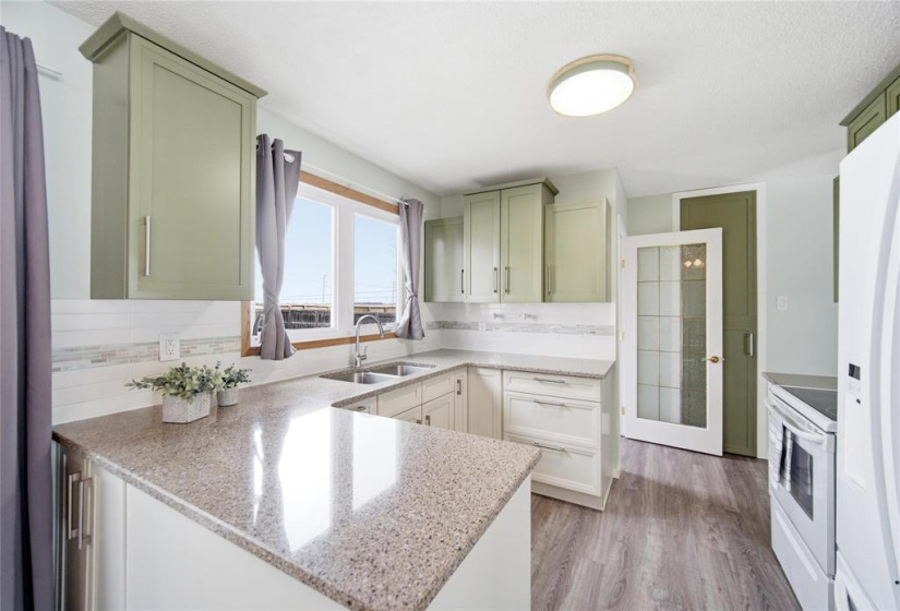 99 Nemy, 3 Bedrooms Bedrooms, 13 Rooms Rooms,1 BathroomBathrooms,Residential,For Sale,Nemy