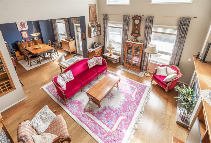 90 Pamela, 4 Bedrooms Bedrooms, 15 Rooms Rooms,2 BathroomsBathrooms,Residential,For Sale,Pamela