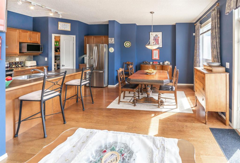 90 Pamela, 4 Bedrooms Bedrooms, 15 Rooms Rooms,2 BathroomsBathrooms,Residential,For Sale,Pamela