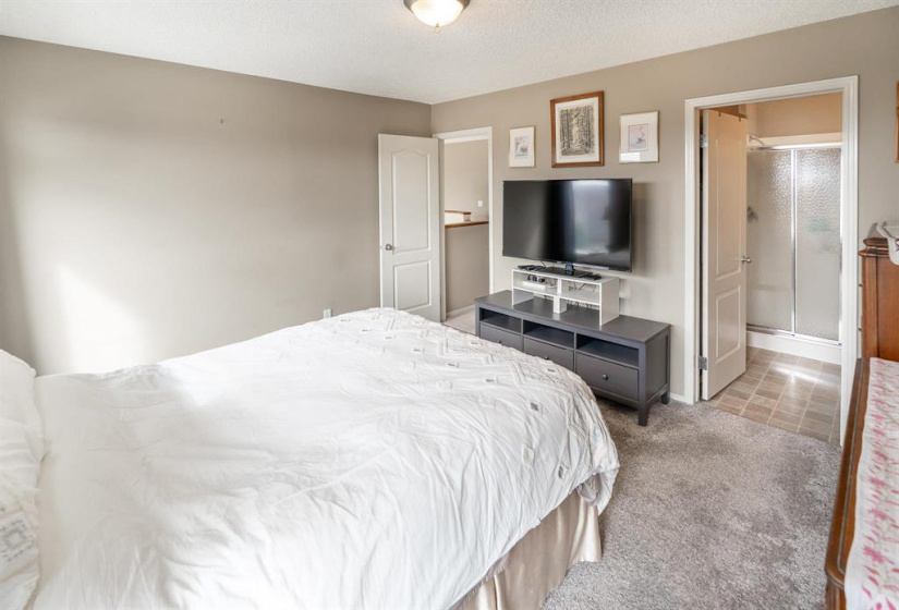 90 Pamela, 4 Bedrooms Bedrooms, 15 Rooms Rooms,2 BathroomsBathrooms,Residential,For Sale,Pamela