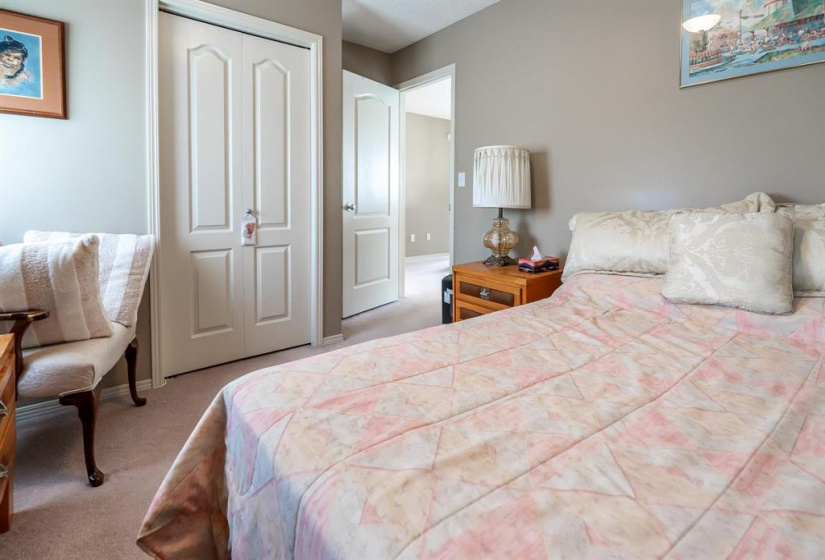 90 Pamela, 4 Bedrooms Bedrooms, 15 Rooms Rooms,2 BathroomsBathrooms,Residential,For Sale,Pamela