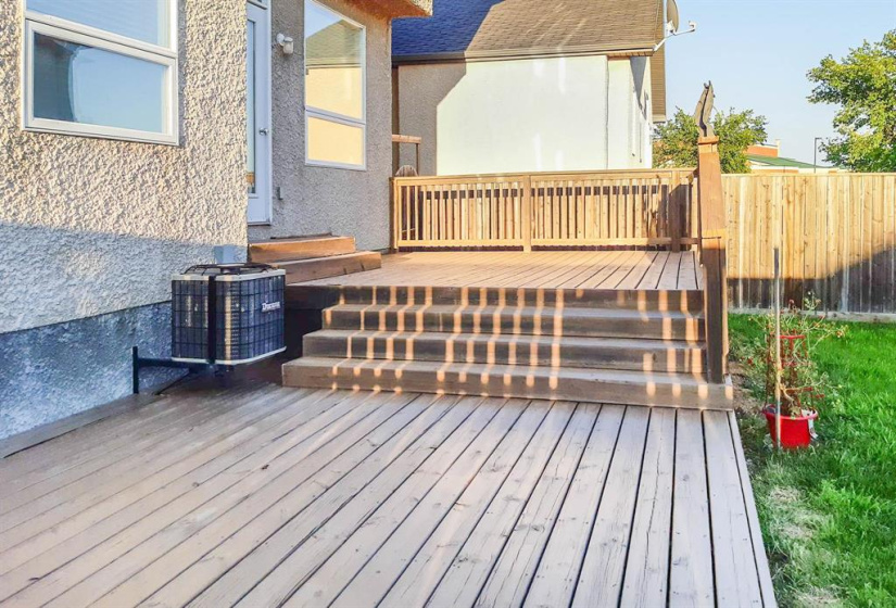 90 Pamela, 4 Bedrooms Bedrooms, 15 Rooms Rooms,2 BathroomsBathrooms,Residential,For Sale,Pamela