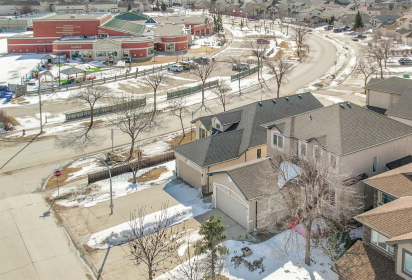 90 Pamela, 4 Bedrooms Bedrooms, 15 Rooms Rooms,2 BathroomsBathrooms,Residential,For Sale,Pamela