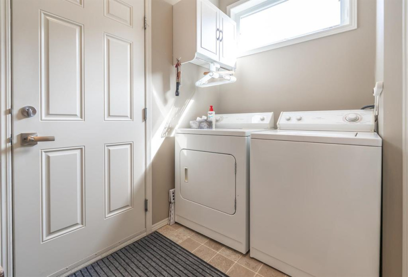 90 Pamela, 4 Bedrooms Bedrooms, 15 Rooms Rooms,2 BathroomsBathrooms,Residential,For Sale,Pamela