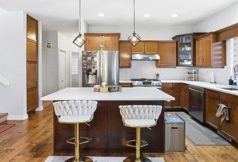 19 Brockington, 4 Bedrooms Bedrooms, 12 Rooms Rooms,3 BathroomsBathrooms,Residential,For Sale,Brockington