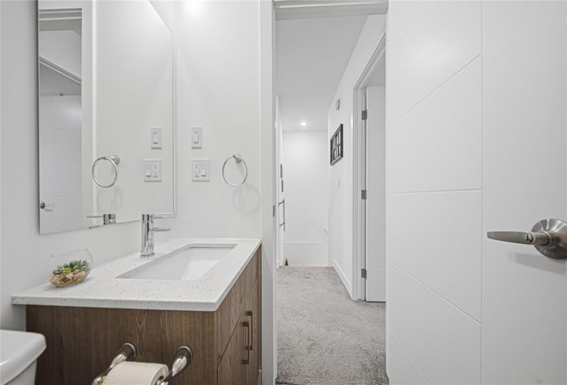 1580 Ravelstone, 4 Bedrooms Bedrooms, 11 Rooms Rooms,3 BathroomsBathrooms,Condominium,For Sale,Ravelstone