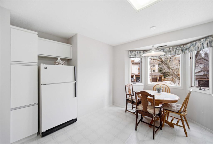 183 Hamilton, 2 Bedrooms Bedrooms, 7 Rooms Rooms,1 BathroomBathrooms,Condominium,For Sale,Hamilton