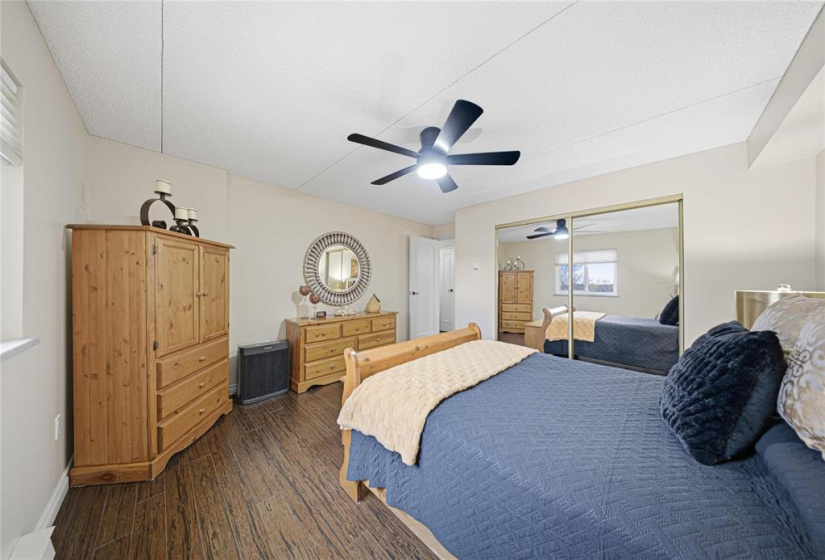 376 Osborne, 2 Bedrooms Bedrooms, 8 Rooms Rooms,1 BathroomBathrooms,Condominium,For Sale,Osborne