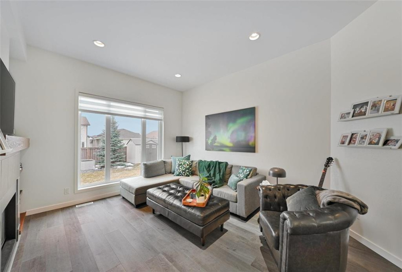 11 Stanhope, 3 Bedrooms Bedrooms, 10 Rooms Rooms,3 BathroomsBathrooms,Residential,For Sale,Stanhope